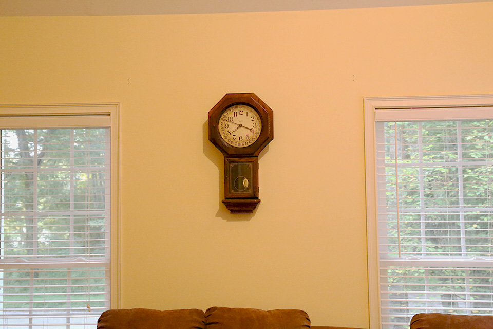 Banjo Clock: It's Alive!