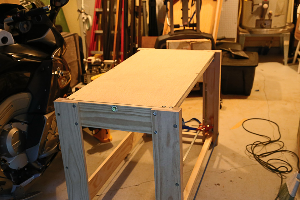 Flip-top Workbench