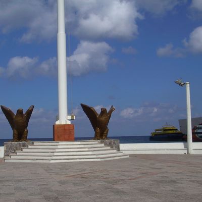 In port -- Wandering around Cozumel — 051