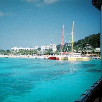 Excursion -- Beach — E31